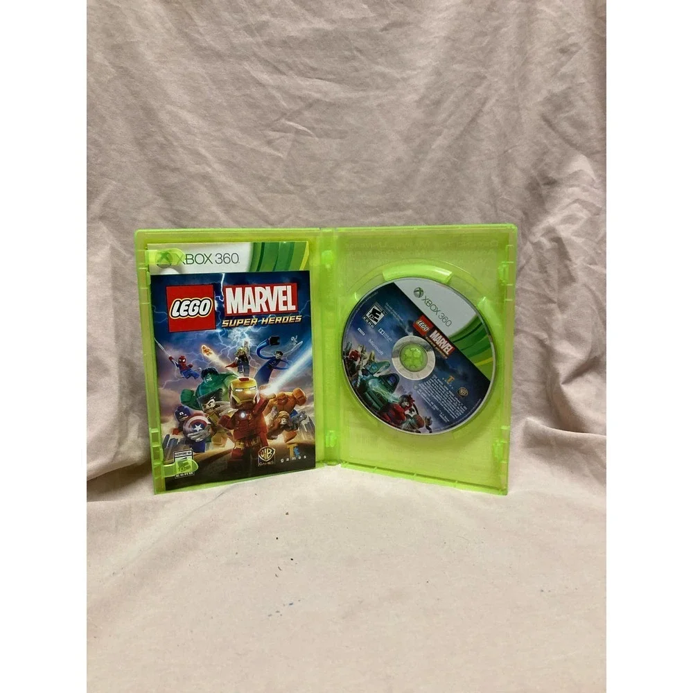 LEGO Marvel Super Heroes (Microsoft Xbox 360, 2013) CIB